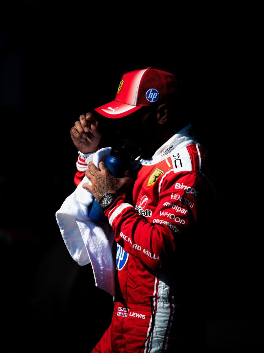 Grand Prix d'Autriche 2026, Red Bull Ring : Samedi · Hamilton dans l’ombre du garage Ferrari