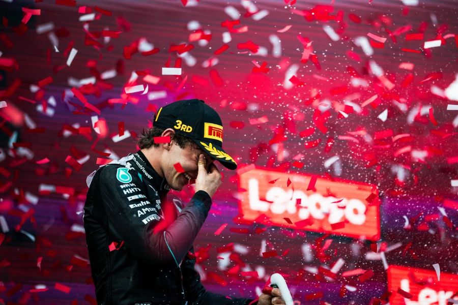 Grand Prix d'Autriche 2026, Red Bull Ring : Dimanche · Podium · Antonelli, troisième, sous les confettis