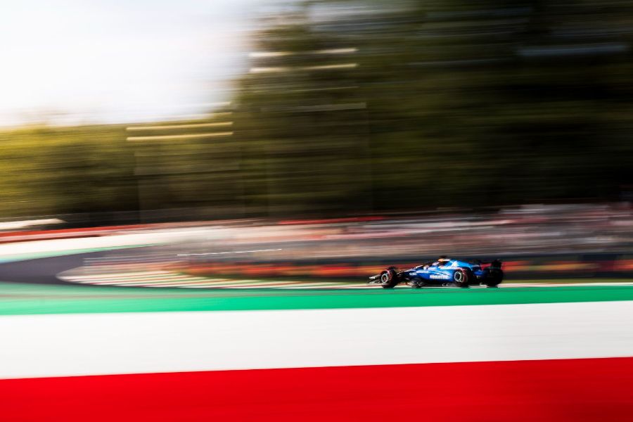 Grand Prix d'Italie 2025, Monza : Vendredi · EL2 · Filé Williams devant les tribunes