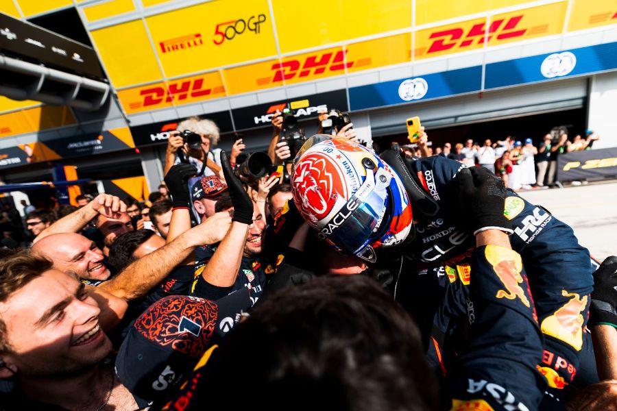 Grand Prix d'Italie 2025, Monza : Dimanche · Parc fermé · Verstappen porté par son équipe